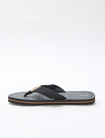 Chanclas con tiras textiles
