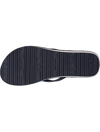 Chanclas con un tacón cómodo y ligero de 4 cm