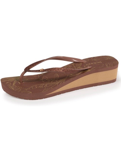 Chanclas con un tacón ultracómodo de 4 cm isotoner - Kiabi Chanclas con un tacón ultracómodo de 4 cm isotoner - Kiabi