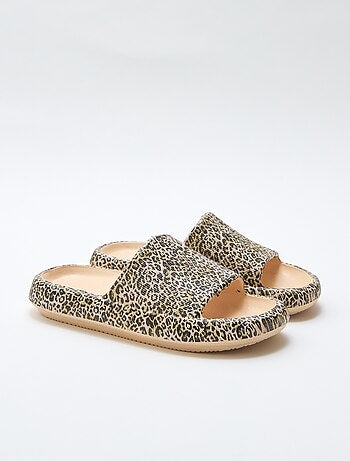 Chanclas de piscina con estampado de leopardo