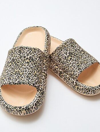 Chanclas de piscina con estampado de leopardo
