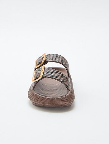 Chanclas de piscina