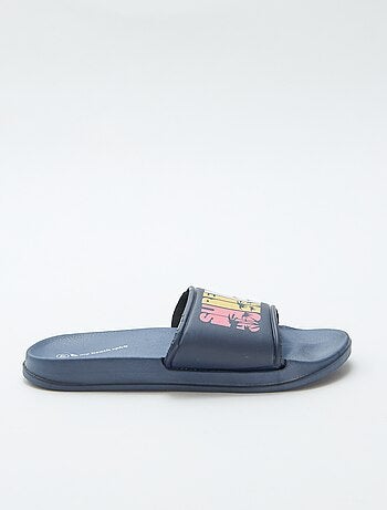Chanclas de piscina \'surfing\'
