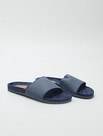 Chanclas en dos materiales