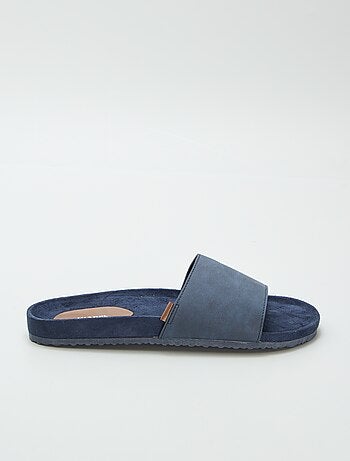 Chanclas en dos materiales