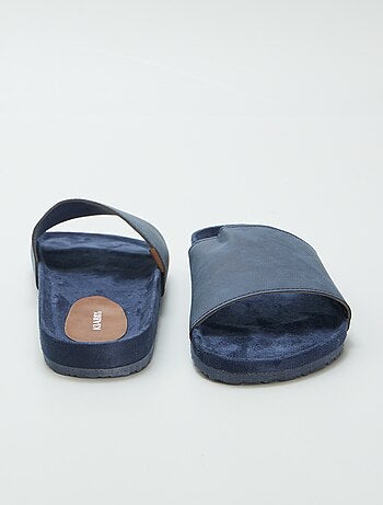 Chanclas en dos materiales