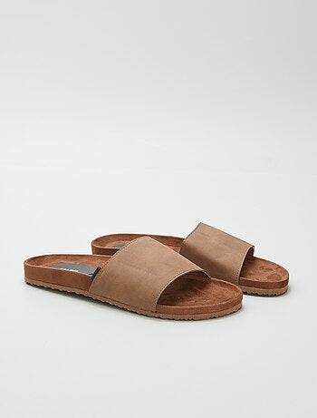 Chanclas en dos materiales