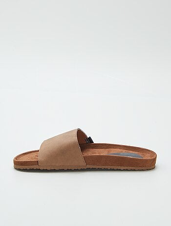 Chanclas en dos materiales