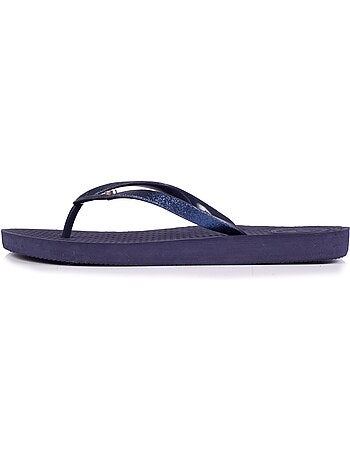 Chanclas flexible, ligera, resistente al pandeo y duradera. isotoner