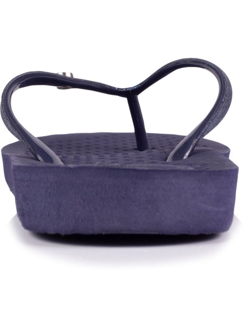 Chanclas flexible, ligera, resistente al pandeo y duradera. isotoner - Kiabi Chanclas flexible, ligera, resistente al pandeo y duradera. isotoner - Kiabi
