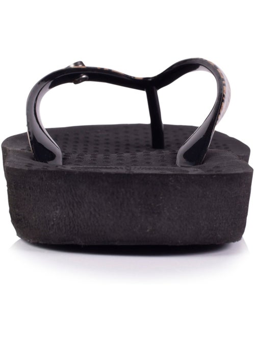Chanclas flexible, ligera, resistente al pandeo y duradera. isotoner - Kiabi Chanclas flexible, ligera, resistente al pandeo y duradera. isotoner - Kiabi