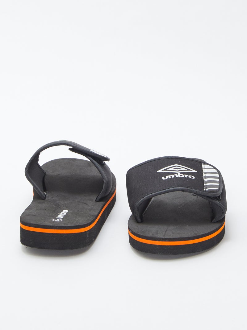Chanclas 'Umbro' NEGRO - Kiabi