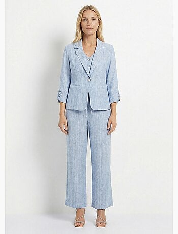 Chaqueta a rayas de corte sastre, de aspecto irregular. - Afibel