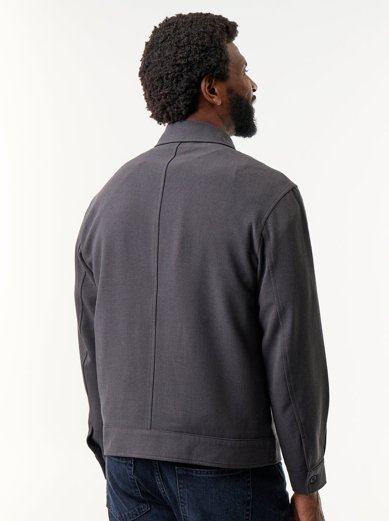 Chaqueta abotonada lisa con bolsillos de parche Gris - Kiabi