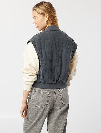 Chaqueta acolchada 2 en 1 con mangas extraíbles