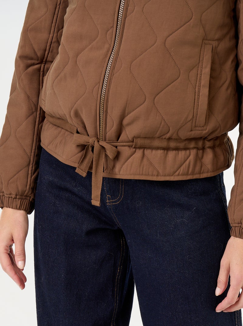 Chaqueta acolchada ajustable en la cintura Marron - Kiabi