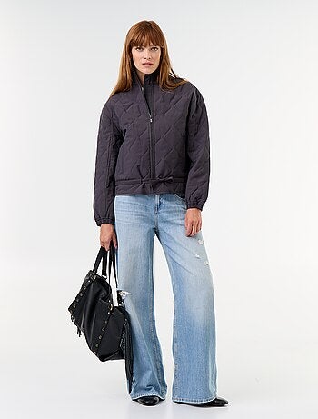 Chaqueta acolchada ajustable en la cintura