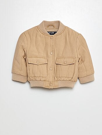 Chaqueta acolchada con automáticos