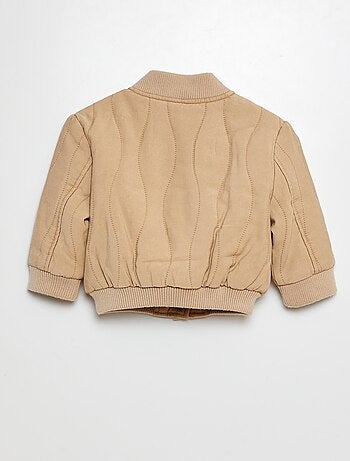 Chaqueta acolchada con automáticos