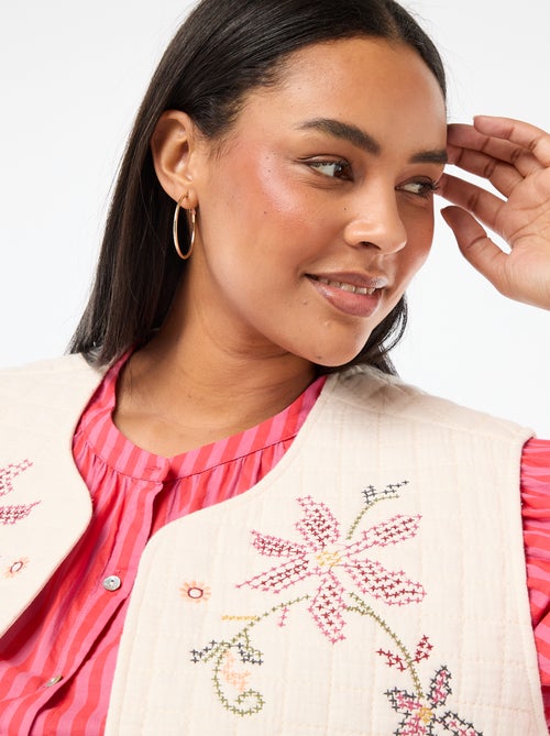 Chaqueta acolchada con bordados - Kiabi