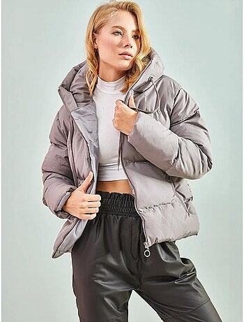 Chaqueta acolchada con capucha de bianco lucci