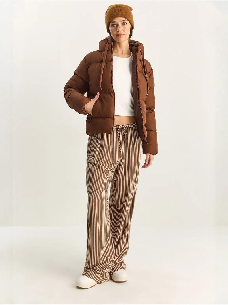 Chaqueta acolchada con capucha lucci Marrón - Kiabi