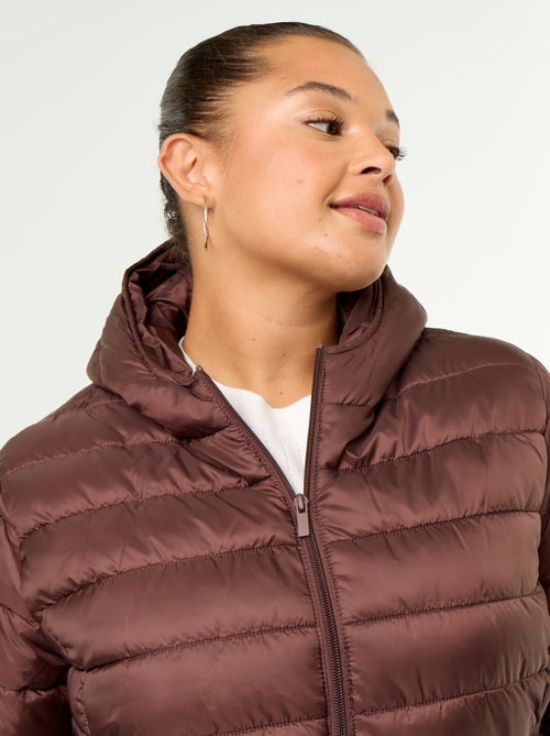 Chaqueta acolchada con capucha - Kiabi Chaqueta acolchada con capucha - Kiabi