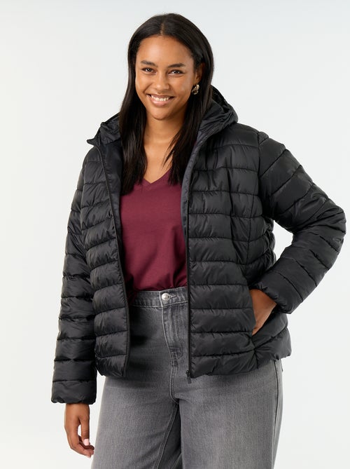 Chaqueta acolchada con capucha - Kiabi Chaqueta acolchada con capucha - Kiabi