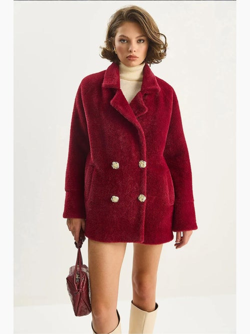 Chaqueta acolchada de felpa texturizada de gran tamaño lucci - Kiabi Chaqueta acolchada de felpa texturizada de gran tamaño lucci - Kiabi