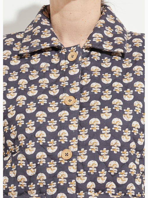 Chaqueta acolchada estampada con botones - Afibel - Kiabi