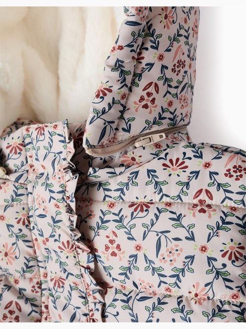 Chaqueta acolchada floral con capucha y forro de peluche - Kiabi Chaqueta acolchada floral con capucha y forro de peluche - Kiabi