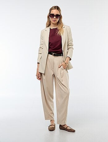Chaqueta blazer corte entallado