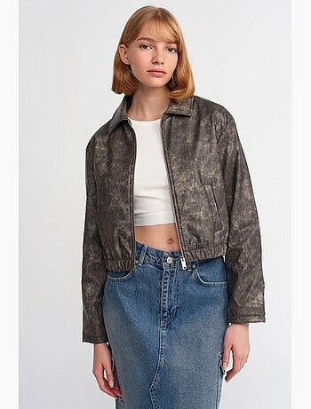 Chaqueta bomber corta de polipiel dilvin