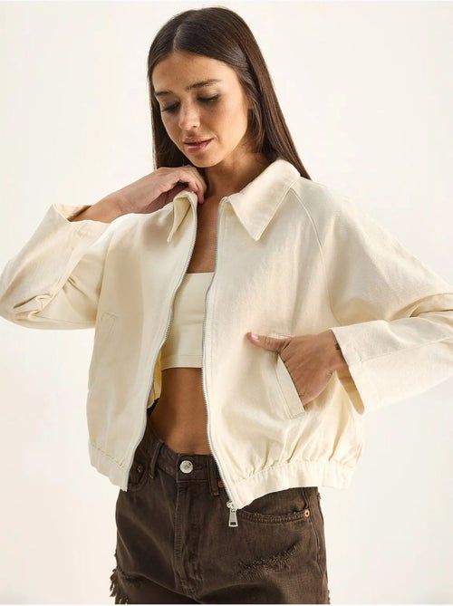 Chaqueta bomber cropped de popelina de algodón lucci - Kiabi Chaqueta bomber cropped de popelina de algodón lucci - Kiabi