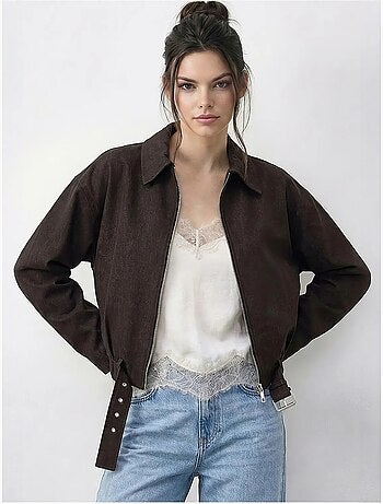 Chaqueta bomber oversize de denim con cinturón lucci