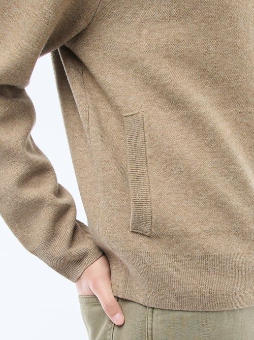 Chaqueta cálida con cremallera y cuello alto - Kiabi