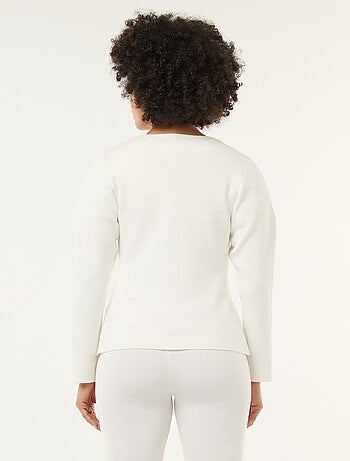 Chaqueta con botones dorados