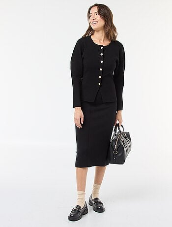 Chaqueta con botones dorados