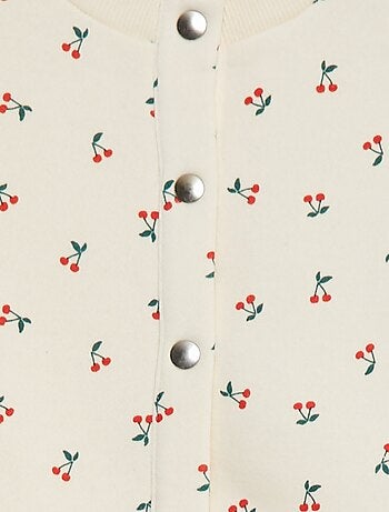 Chaqueta con botones magnéticos