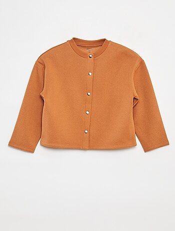 Chaqueta con botones magnéticos