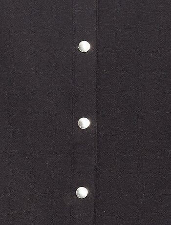 Chaqueta con botones magnéticos