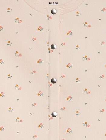 Chaqueta con botones magnéticos