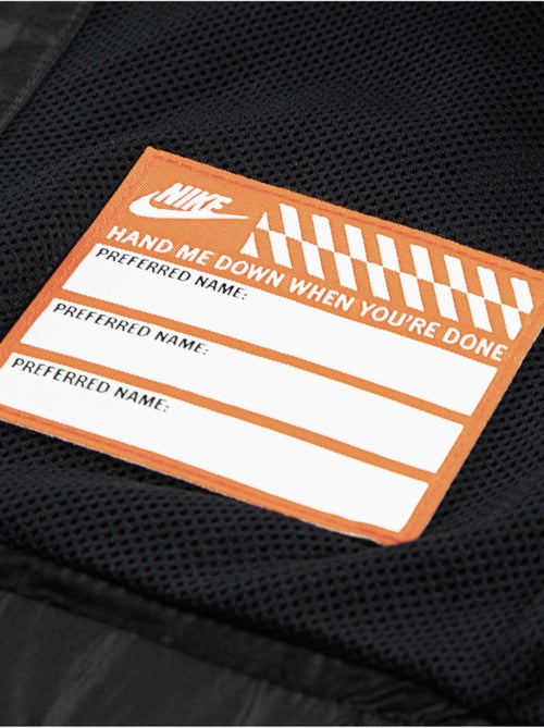 Chaqueta con capucha - Nike - Kiabi