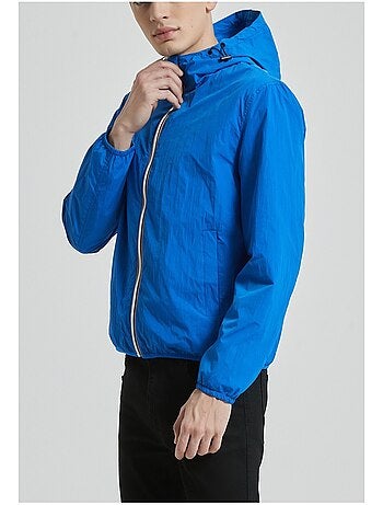 Chaqueta con capucha Kebello