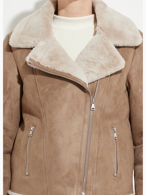 Chaqueta con cremallera estilo piel de oveja - Afibel - Kiabi