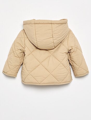 Chaqueta con cremallera y capucha
