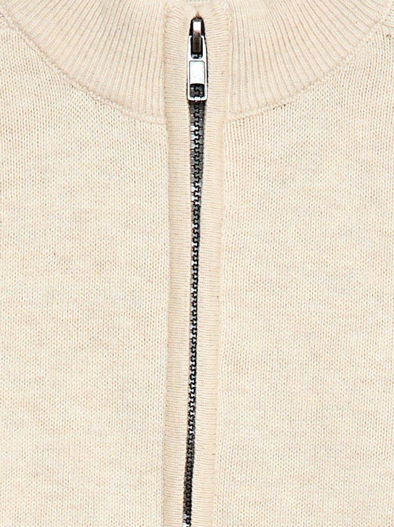 Chaqueta con cremallera y cuello alto Beige - Kiabi
