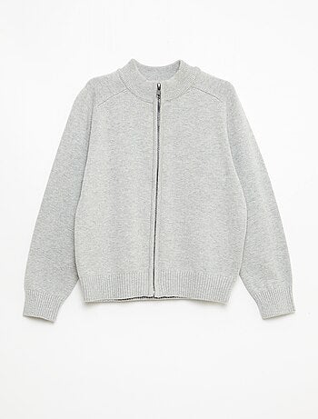 Chaqueta con cremallera y cuello alto