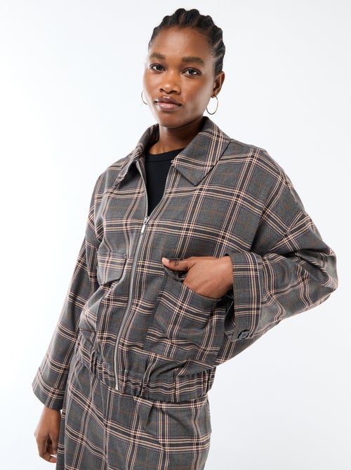 Chaqueta con cremallera y estampado de cuadros con bolsillo de parche - Kiabi