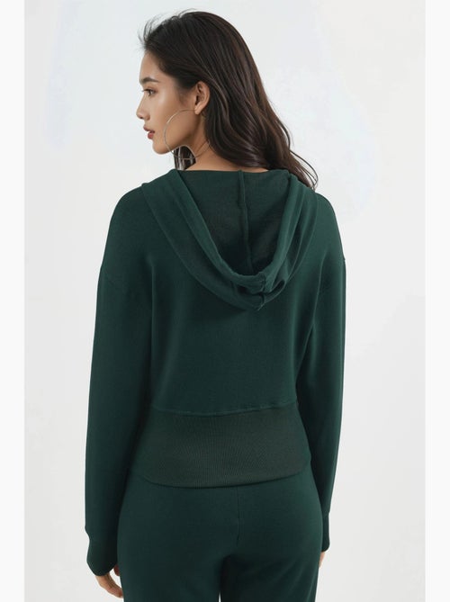 Chaqueta con cremallera y manga larga con capucha busem - Kiabi Chaqueta con cremallera y manga larga con capucha busem - Kiabi